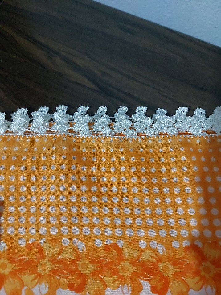 Dantel Kenarlı Turuncu Kadın baş örtü - Görsel 3