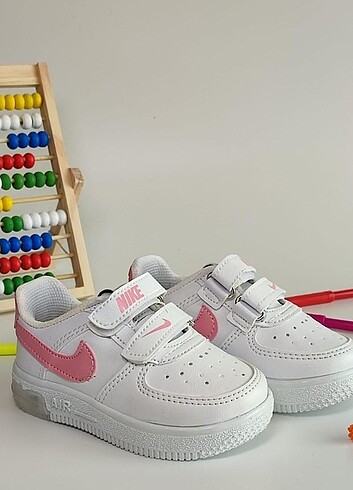 İkili ürün nike air ve lv pembe