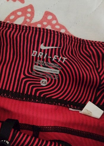 Renkli Baskılı Kırmızı Spor Tayt - Görsel 3