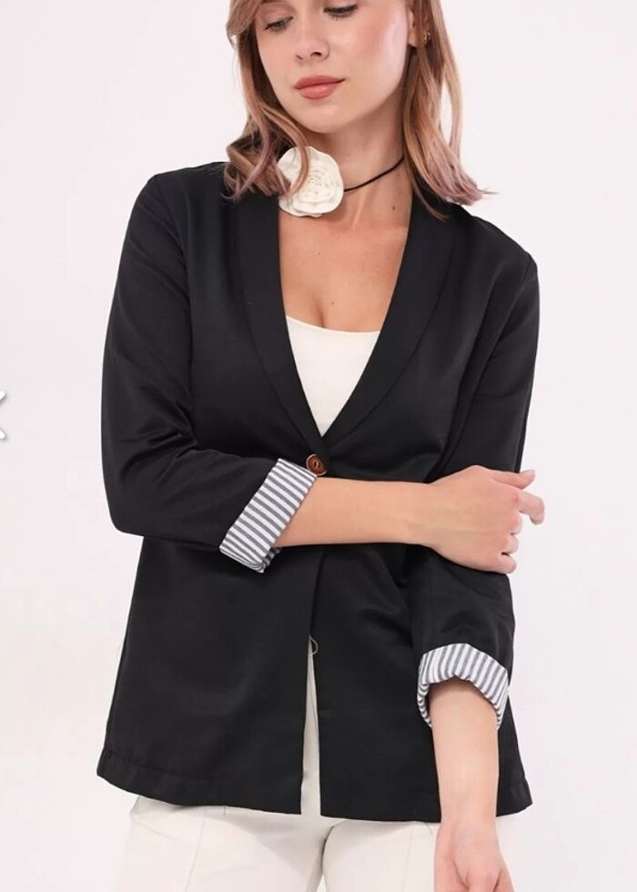 TEK DÜĞMELİ KOL İÇİ ÇİZGİLİ CEKET - Görsel 2