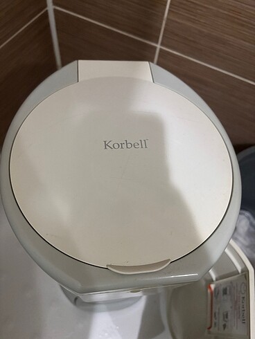 Korbell çöp kovası