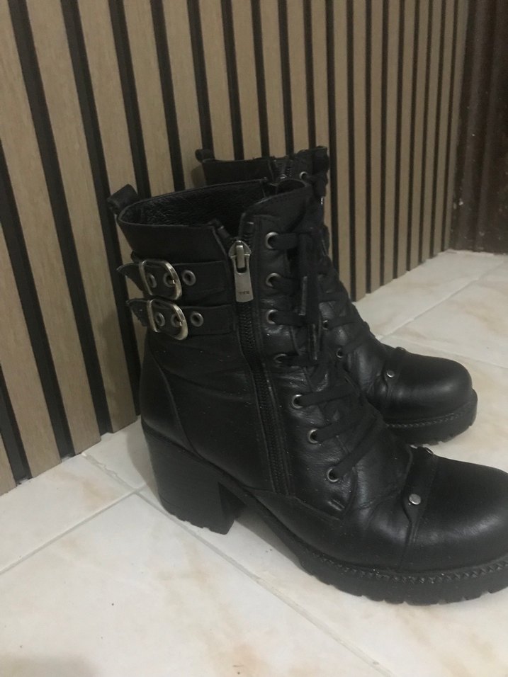 Siyah hakiki Deri Gotik Kadın Botları - Görsel 2