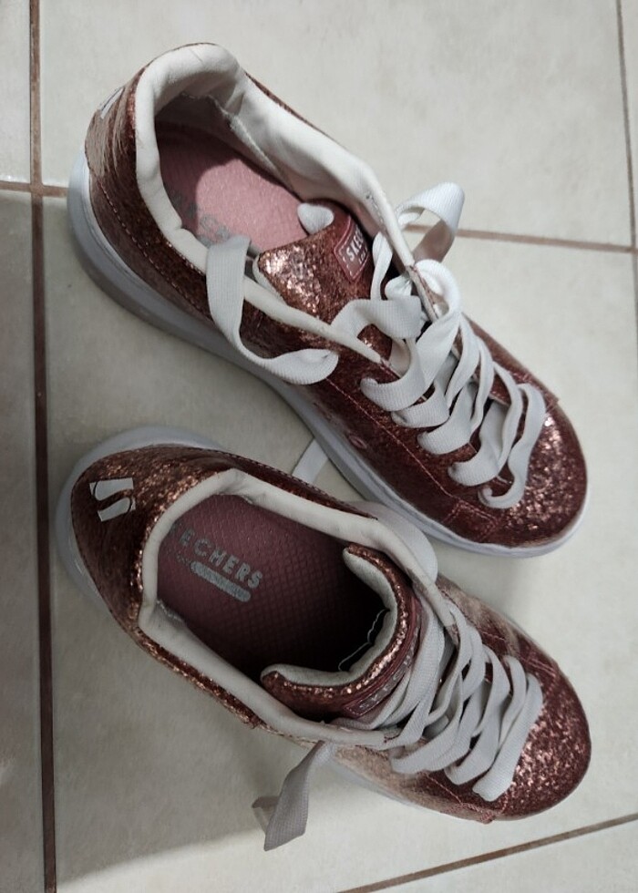 Skechers 38,5 numara ayakkabı tertemiz  - Görsel 5