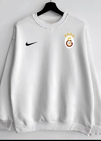 BEYAZ BİSİKLET YAKA GALATASARAY BASKILI SWEAT