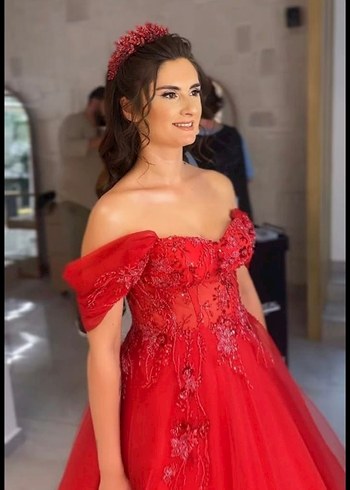 Kırmızı İşlemeli Straplez Uzun kına Abiyesi - Görsel 2