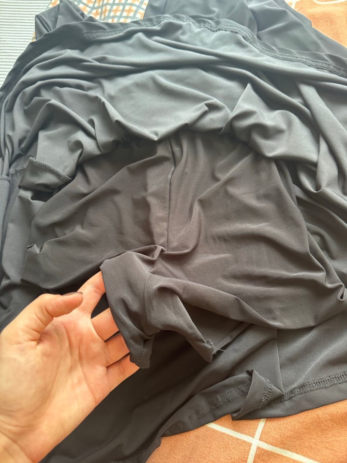 Siyah V Yaka Midi Drapeli Elbise - Görsel 5