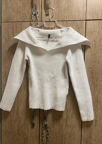 Madonna yaka beyaz kazak - Görsel 3