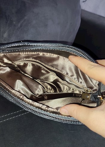 Deri Tokalı Kadın Çanta - Görsel 4