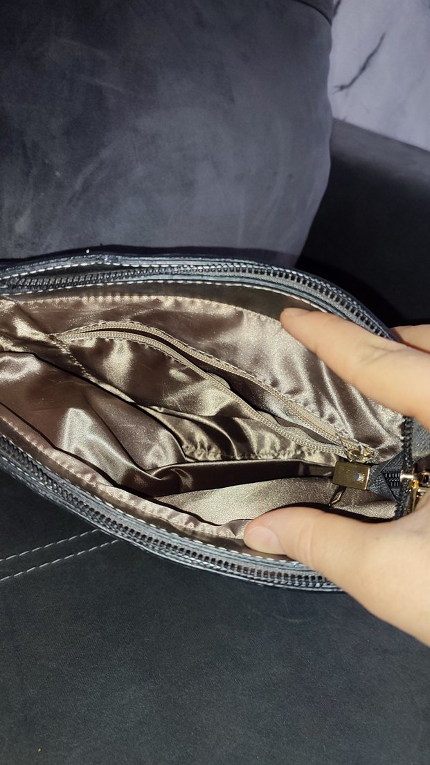 Deri Tokalı Kadın Çanta - Görsel 4