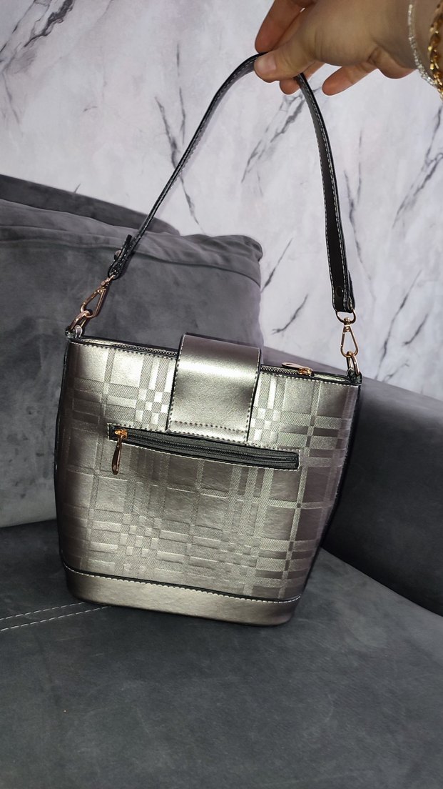 Deri Tokalı Kadın Çanta - Görsel 2