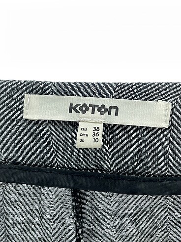 36 Beden gri Renk Koton Düz Kesim %70 İndirimli.