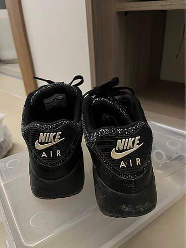 37,5 Beden Nike airmax kadın