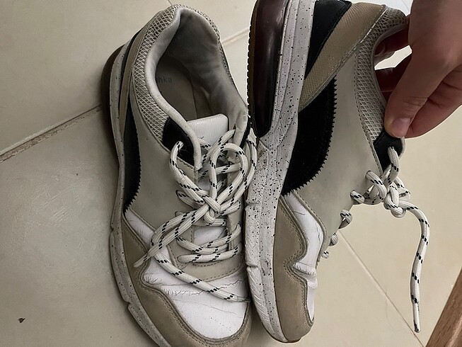 37 Beden Bershka spor ayakkabı