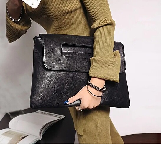 Şık Siyah Crossbody Hobo Çanta