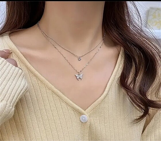 Tasarımcı Çift Katmanlı Kelebek Kolye