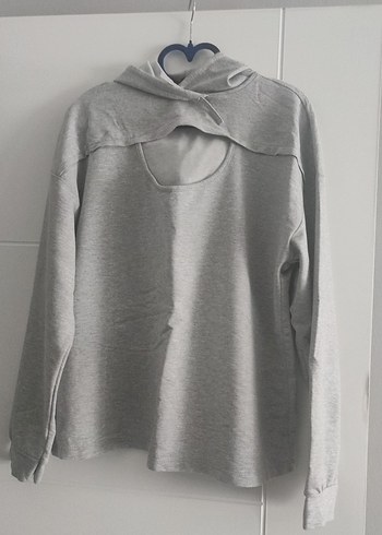 Gri Kapüşonlu Kadın Sweatshirt