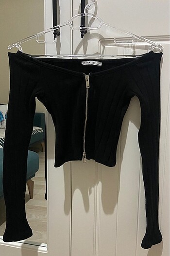 Bershka fermuarlı crop