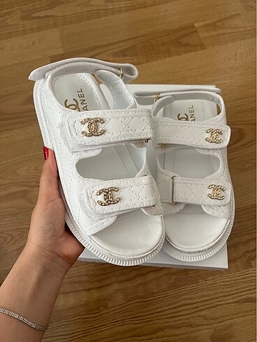 Chanel Sandalet