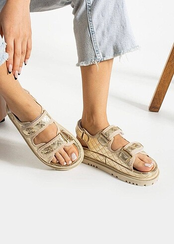 Chanel sandalet