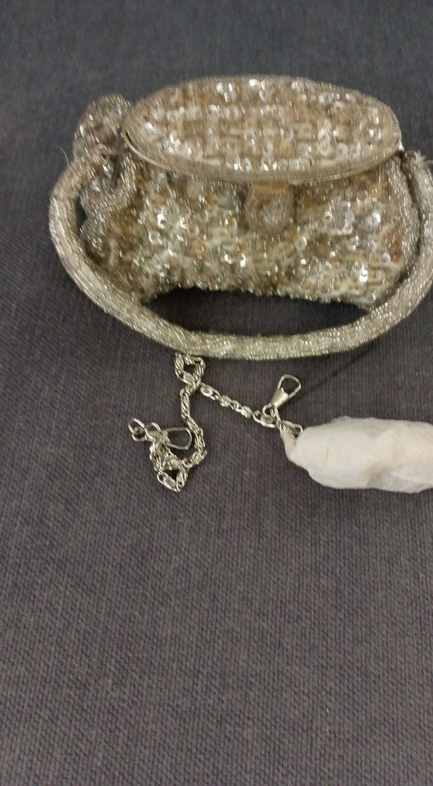 İnci İşlemeli Örgü Kadın Portföy Çanta - Görsel 2