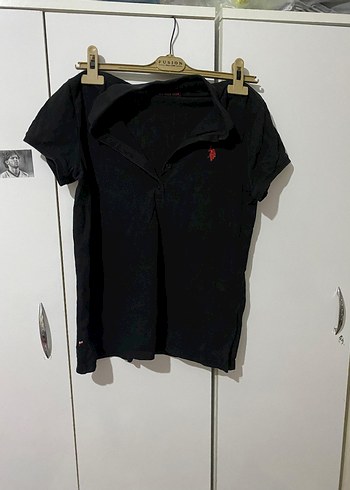 Kız Siyah V Yakalı Kısa Kollu Polo Tişört