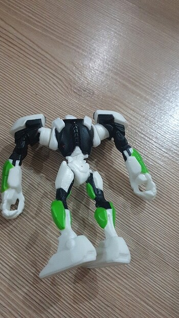  Max steel