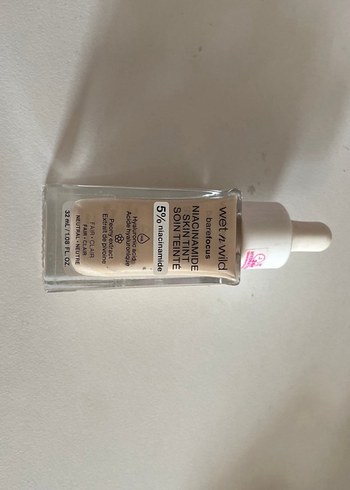 Wet n Wild Niacinamide Bazlı Fondöten 32ml