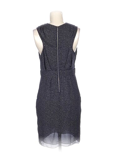m Beden PreLoved Günlük Elbise %70 İndirimli.