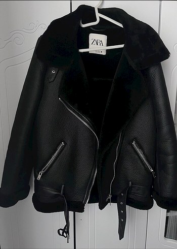 Kadın Siyah Kürklü Deri Biker Ceket zara