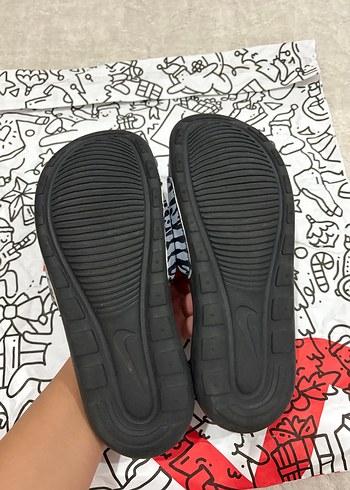36 Beden siyah Renk Nike terlik