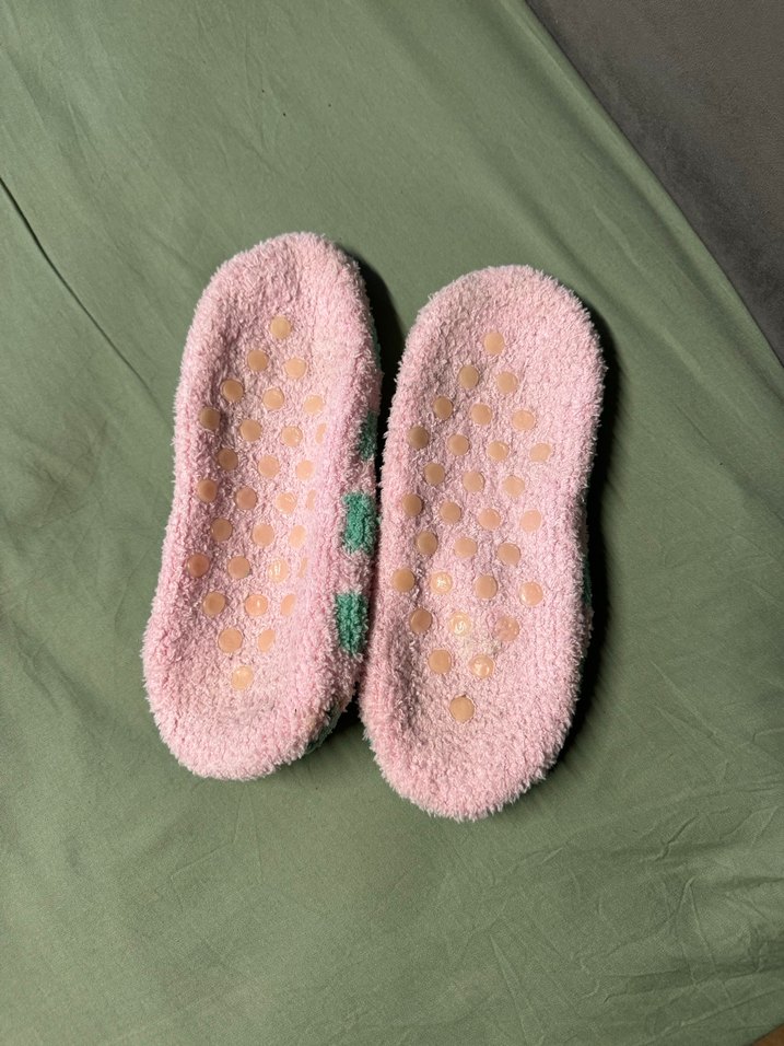 Kızlar için Renkli Örgü Sıcak Ev Terlikleri - Görsel 2