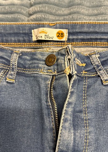 Açık mavi kot - Görsel 3