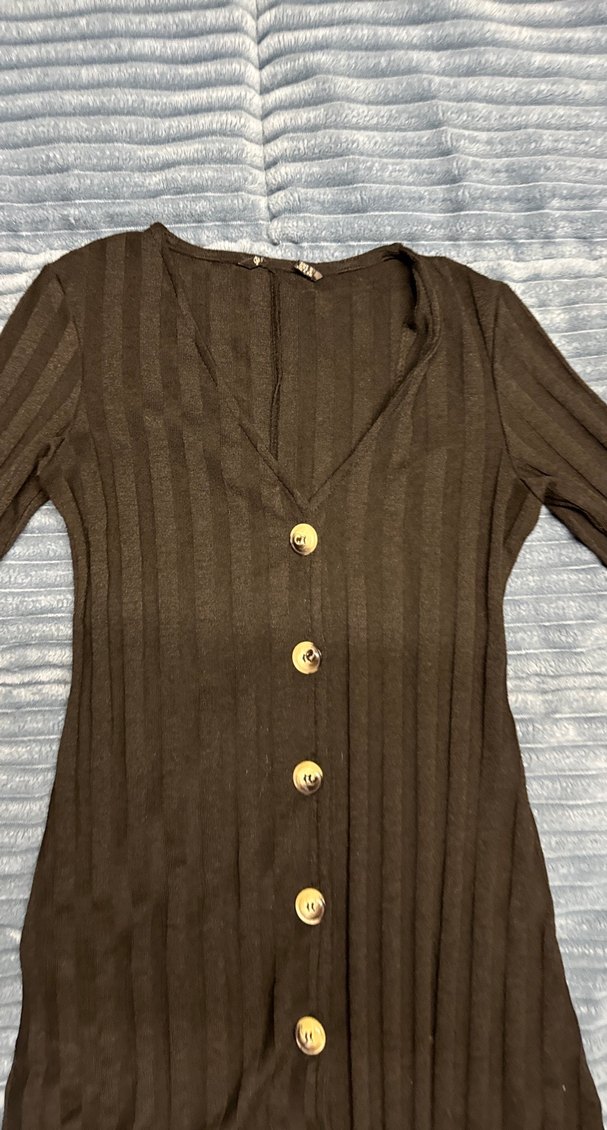 Uzun Kollu Siyah Düğmeli Elbise - Görsel 3