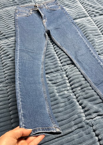 Gri Kadın Pilili Normal Boy Slim Denim Jean - Görsel 4