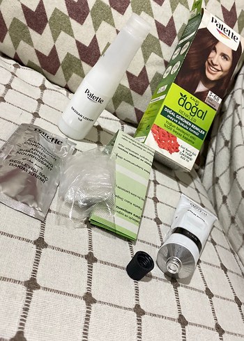 Palette Kalıcı Doğal Kızıl Çikolata Saç Boyası 3-68 - Görsel 3