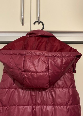 KOTON Vişneçürüğü Kadın Fermuarlı  Kapşonlu Yelek - Görsel 4