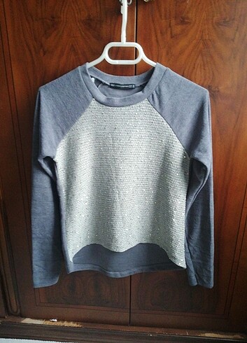 ZARA Swetshirt 