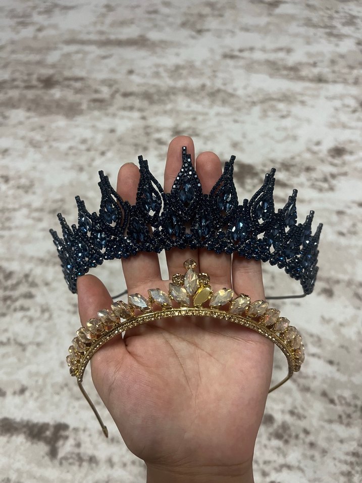 Kadın Parlak Taşlı Altın ve lacivert Taç - Görsel 2
