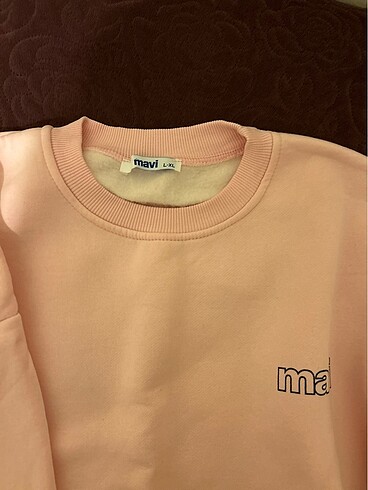 Mavi Jeans İki adet sweatshirt 300 pazarlık mevcut