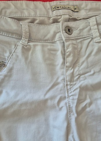 LC Waikiki Kadın Beyaz Dar Kesim Pantolon