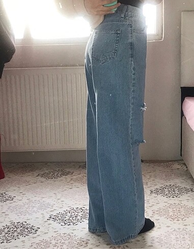 Zara Yırtık kot pantolon