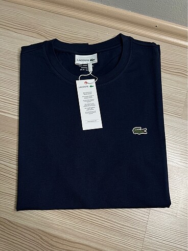 XL beden lacoste tsirt