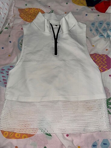 Beyaz şık spor bluz