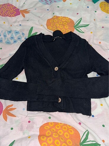 Siyah crop kazak