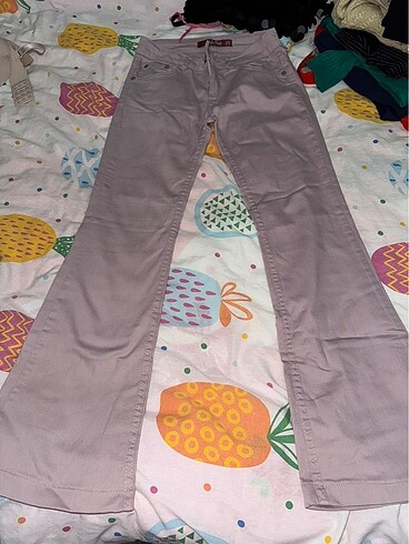 Pembe İspanyol paça düşük bel pantolon