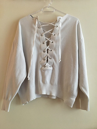 Pull and Bear beyaz sweatshirt