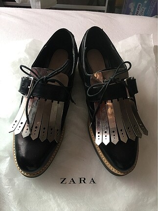 Zara Blucher Ayakkabı