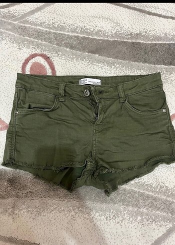 Düğmeli Haki Mini Şort