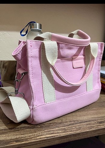 Pembe Desenli çanta