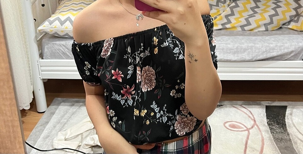 Çiçekli crop